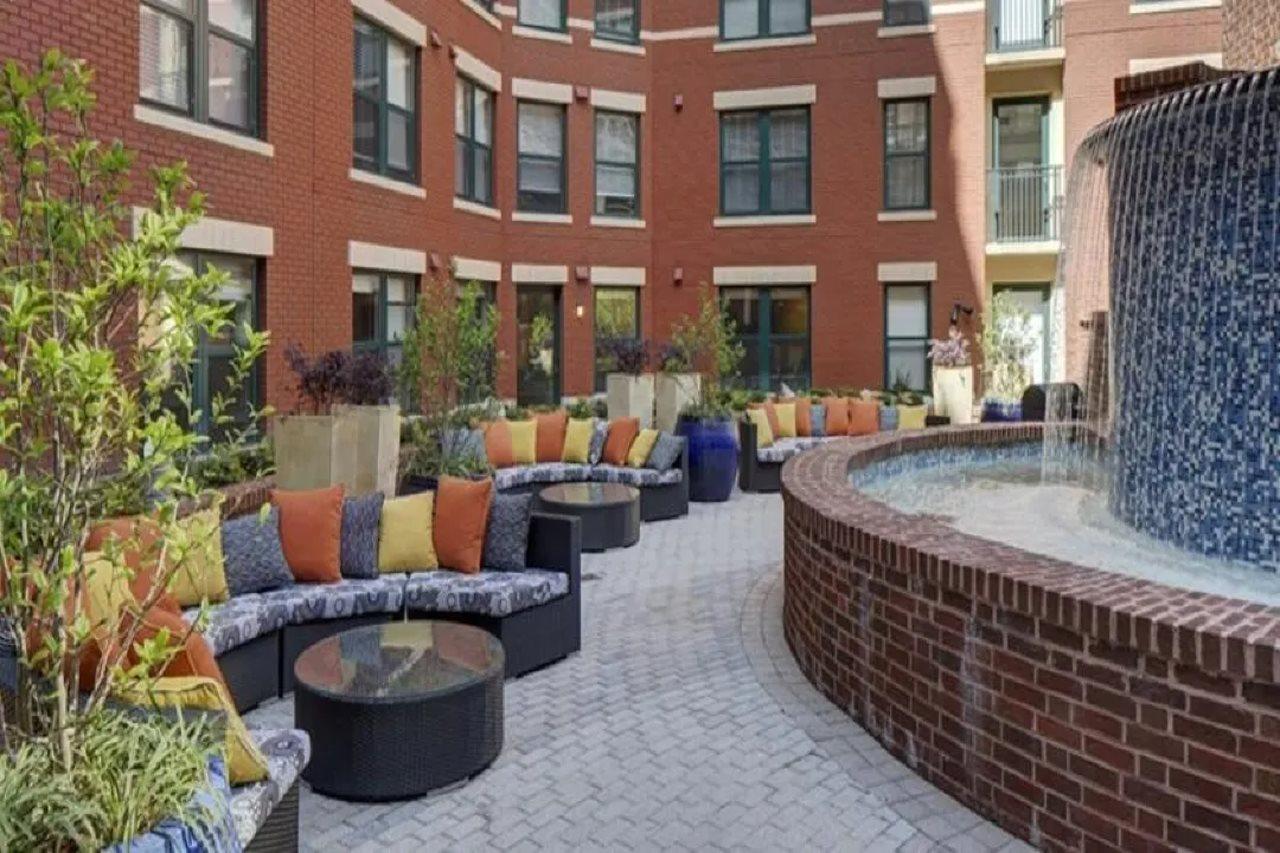 Global Luxury Suites At Thomas Circle Washington Buitenkant foto