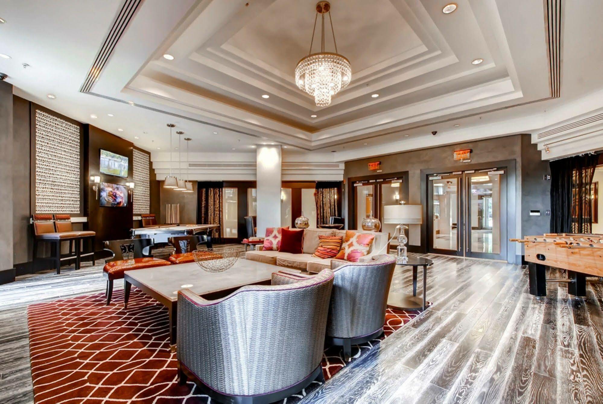 Global Luxury Suites At Thomas Circle Washington Buitenkant foto