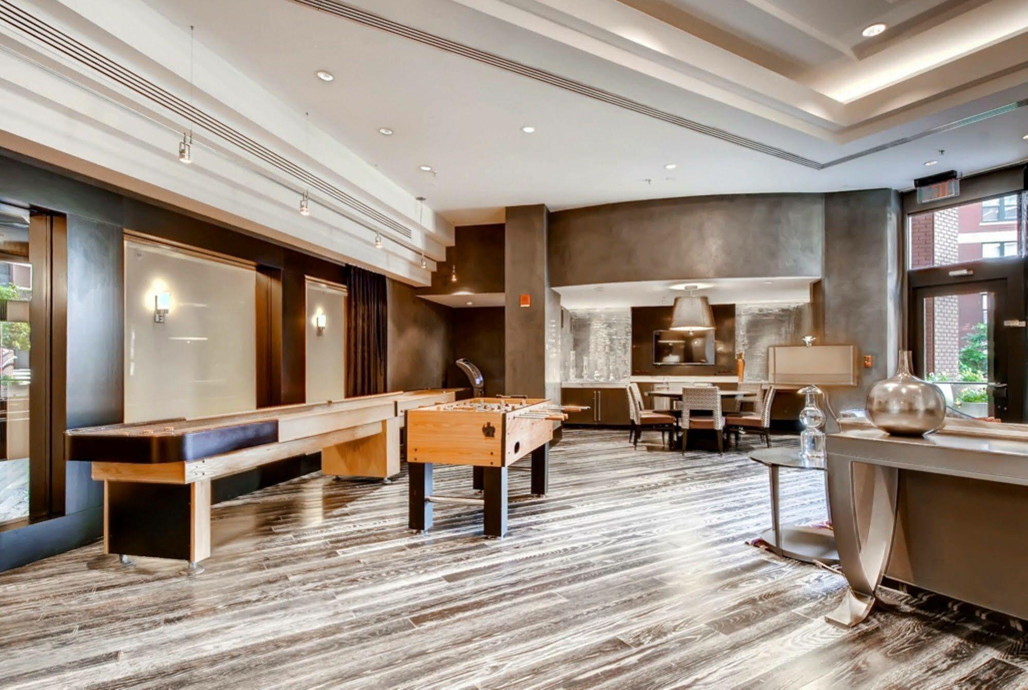 Global Luxury Suites At Thomas Circle Washington Buitenkant foto