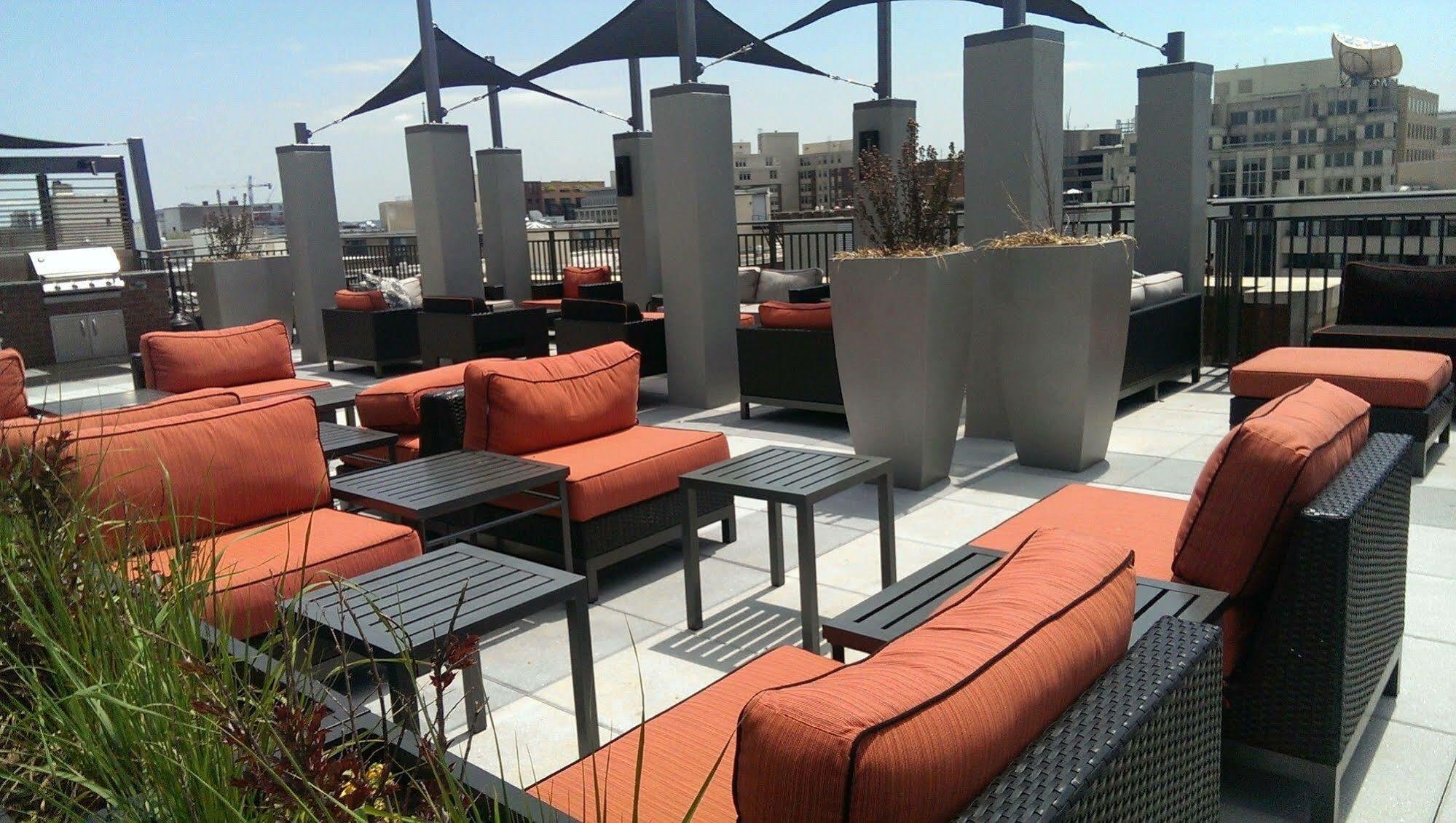Global Luxury Suites At Thomas Circle Washington Buitenkant foto
