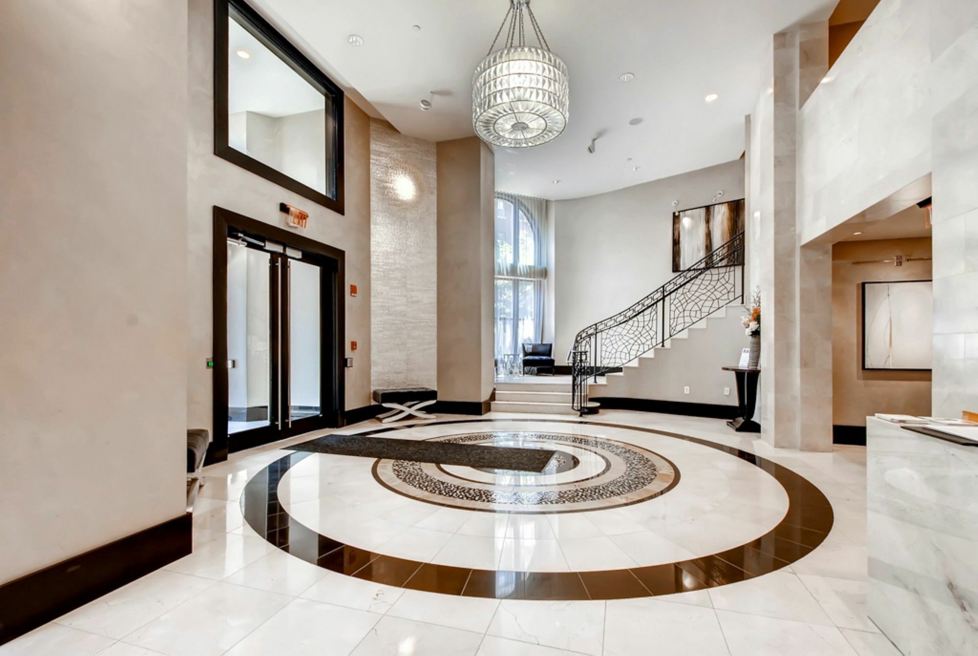 Global Luxury Suites At Thomas Circle Washington Buitenkant foto